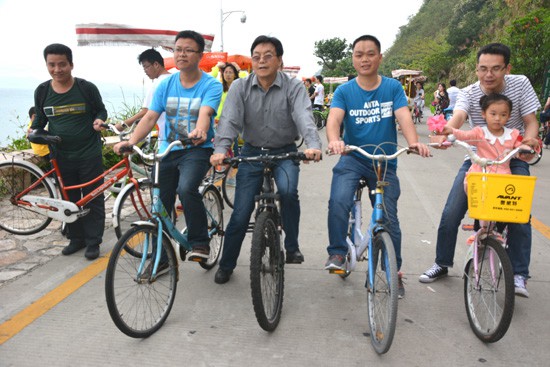 2015年中明科技春游活动――杨梅坑自行车骑行