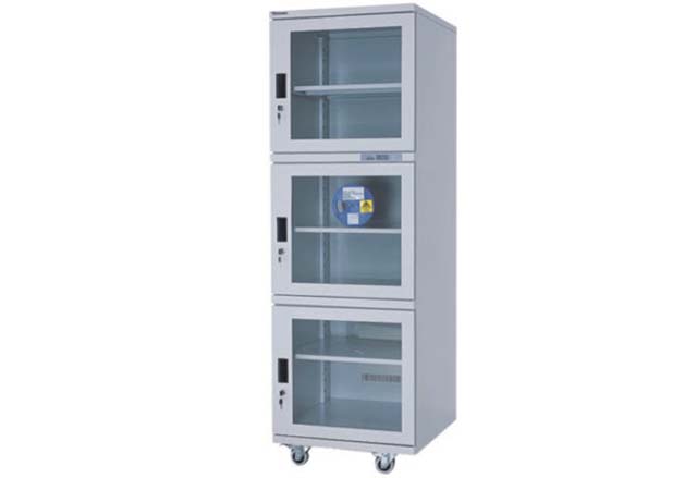 防静电系列产品-防潮柜/氮气柜精密控湿系列（三层三门）