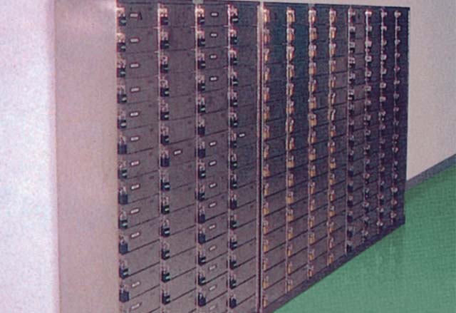 防静电系列产品-不锈钢储物箱